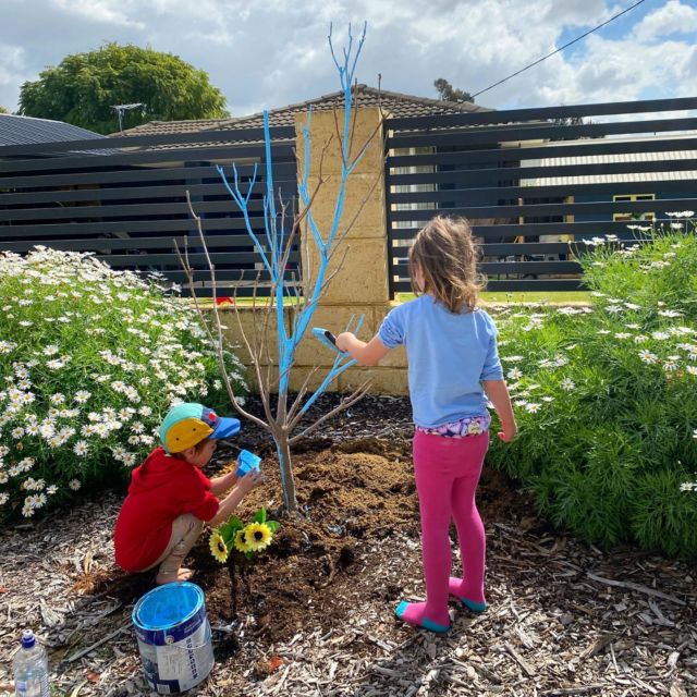 Be brave enough to start a conversation that matters - our future depends on it 💙 

We love this photo of these little ones hard at work. This tree was transplanted for painting so it could be put in the perfect spot 💙