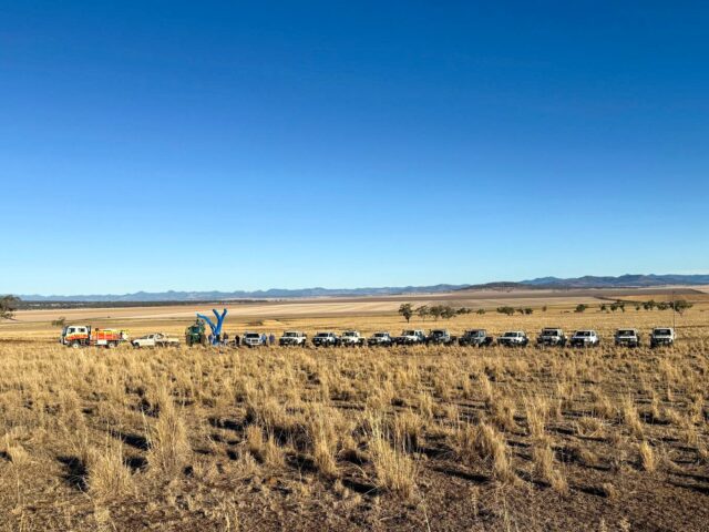 It's not everyday you see 14 utes, one firetruck and a blue tree in a paddock.

Three mates decided their community needed a reminder to check in. Word got around and and one by one, the utes came rolling in to help get the job done.

Every bloke that pulled up that day was proof that things are shifting. Conversations about mental health are finding their way into the places where things might once have gone unsaid. Stigma is being chipped away at, and more blokes are showing each other that talking about how you’re going is just part of looking out for one another. 

Thank you for painting "Kickerbell Blue" and showing us what happens when a few mates have an idea and the community gets behind it 💙 

📍 Pine Ridge, NSW