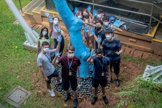 We have a blue tree in Indonesia! 🇮🇩⁠
⁠
During covid, Indonesian schools were closed for 2 years. So when they finally reopened, students from British School Jakarta came together to paint this tree. ⁠
⁠
Prolonged periods of isolation can have a lasting effect on someone’s mental health. Remember we are always stronger together - use this as a reminder to reach out to a mate, a small conversation can make a big difference!💙⁠