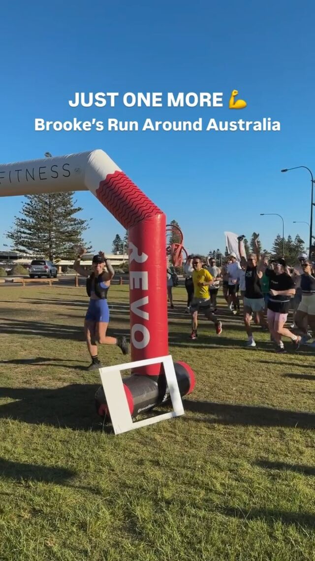 511km done & dusted in 7 days @brookemcintosh__ 🏃‍♀️🙌

Brooke will be running into Albany tonight - call out to any physios, OT or massage therapists to help make tomorrows 80km ‘easier’😅 

Link in bio to donate - every $ counts

#bluetreeproject #justonemore #brookemcintosh #run #runningforcharity #strava #running #runningaroundaustralia #runningforacause